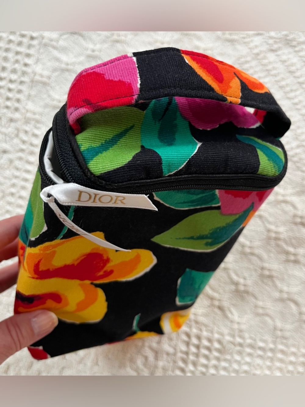 Dior Beauty Vintage Cosmetics Pouch with Dior Ribbon in Floral Design - Picture 2 of 10